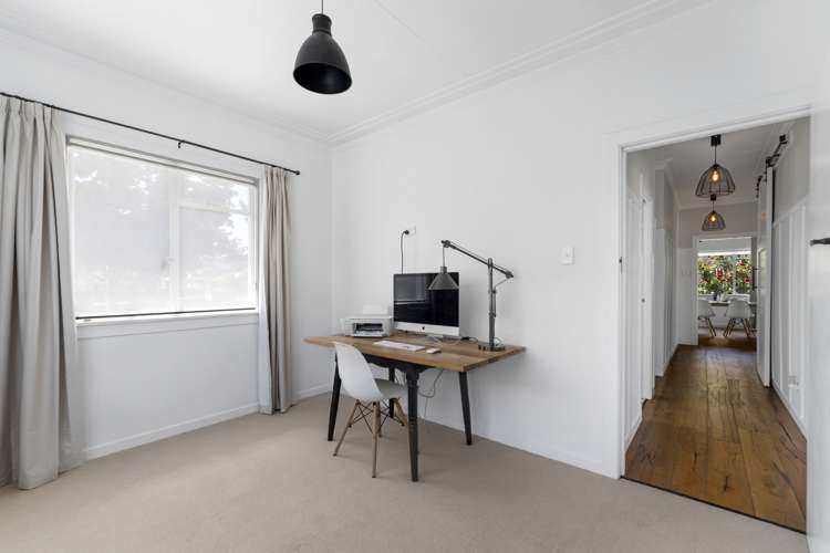 105 Centennial Avenue Alexandra_12