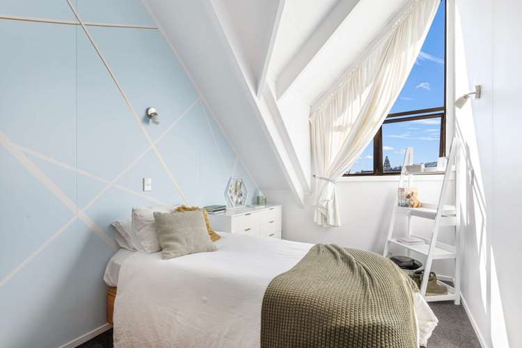 12 Black Street Stoke_15