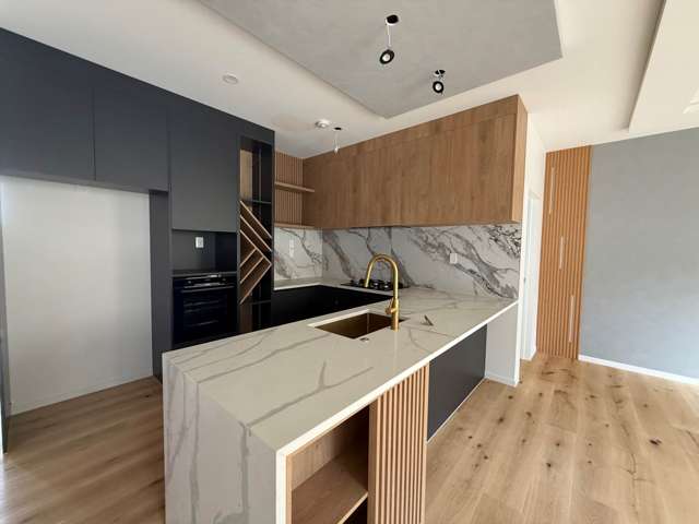189 Otuwairoa Esplanade Papakura_2