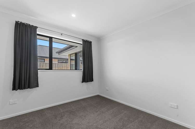 21 Chambers Avenue Woodend_13