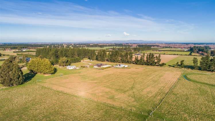 135 Swamp Road Loburn_24