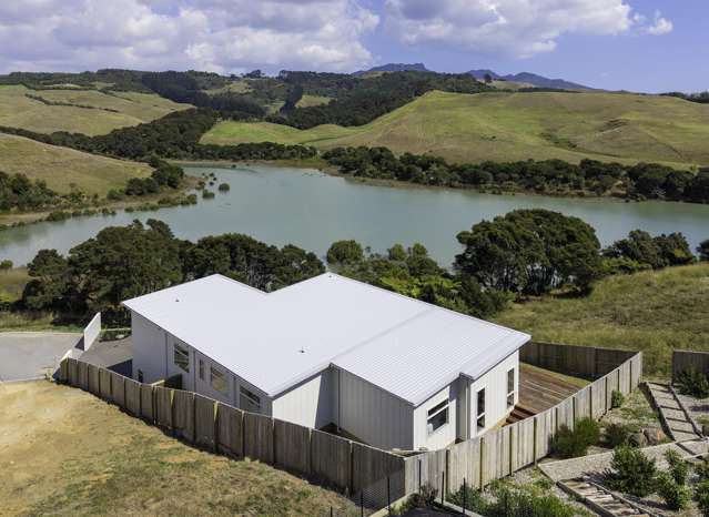 98 Omahina Street Raglan_4