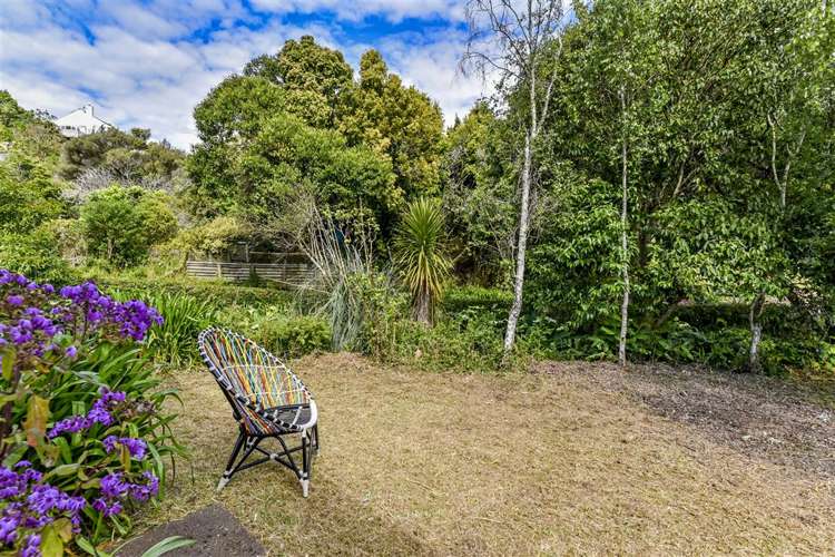 1/13 Kororo Street Northcote_9