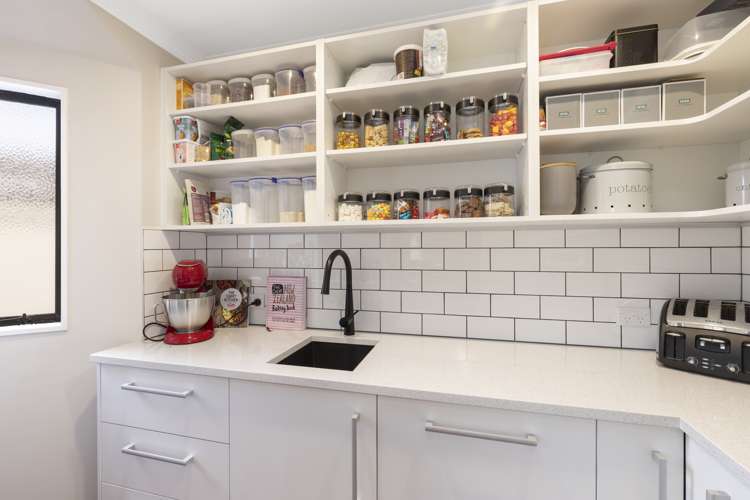 10d Military Road Boulcott_6