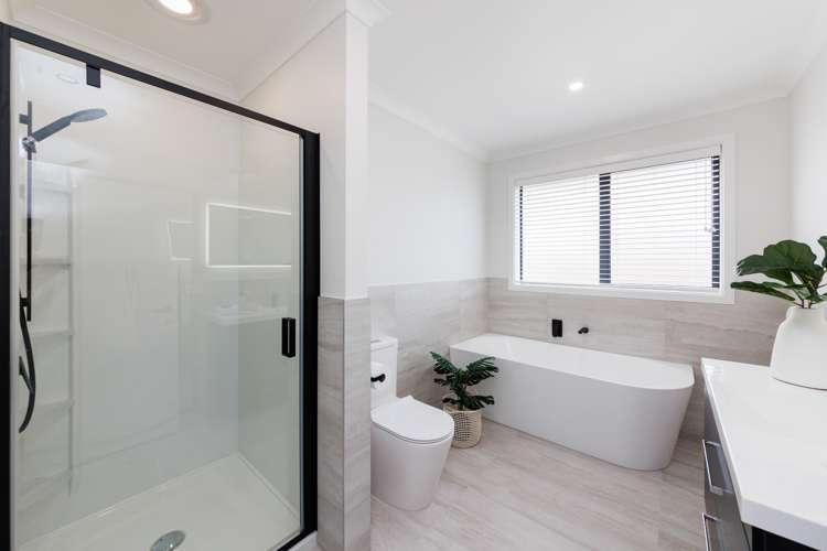 52 Peppertree Glade Kelvin Grove_19