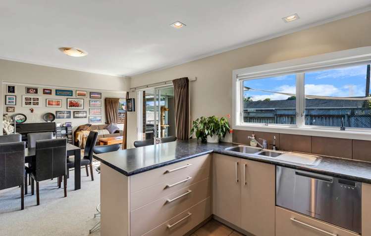 2/28 Rutland Road Mount Wellington_7