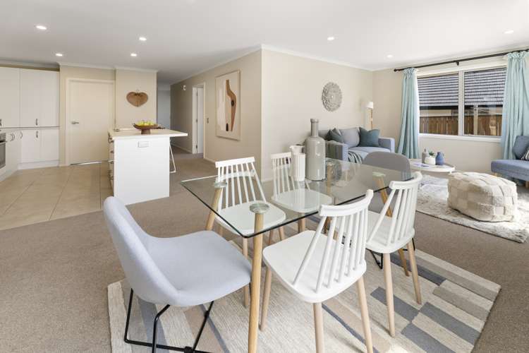 26 Pine Crest Drive Richmond_7