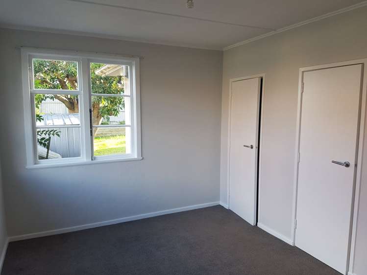 7 Houpara Street One Tree Hill_12