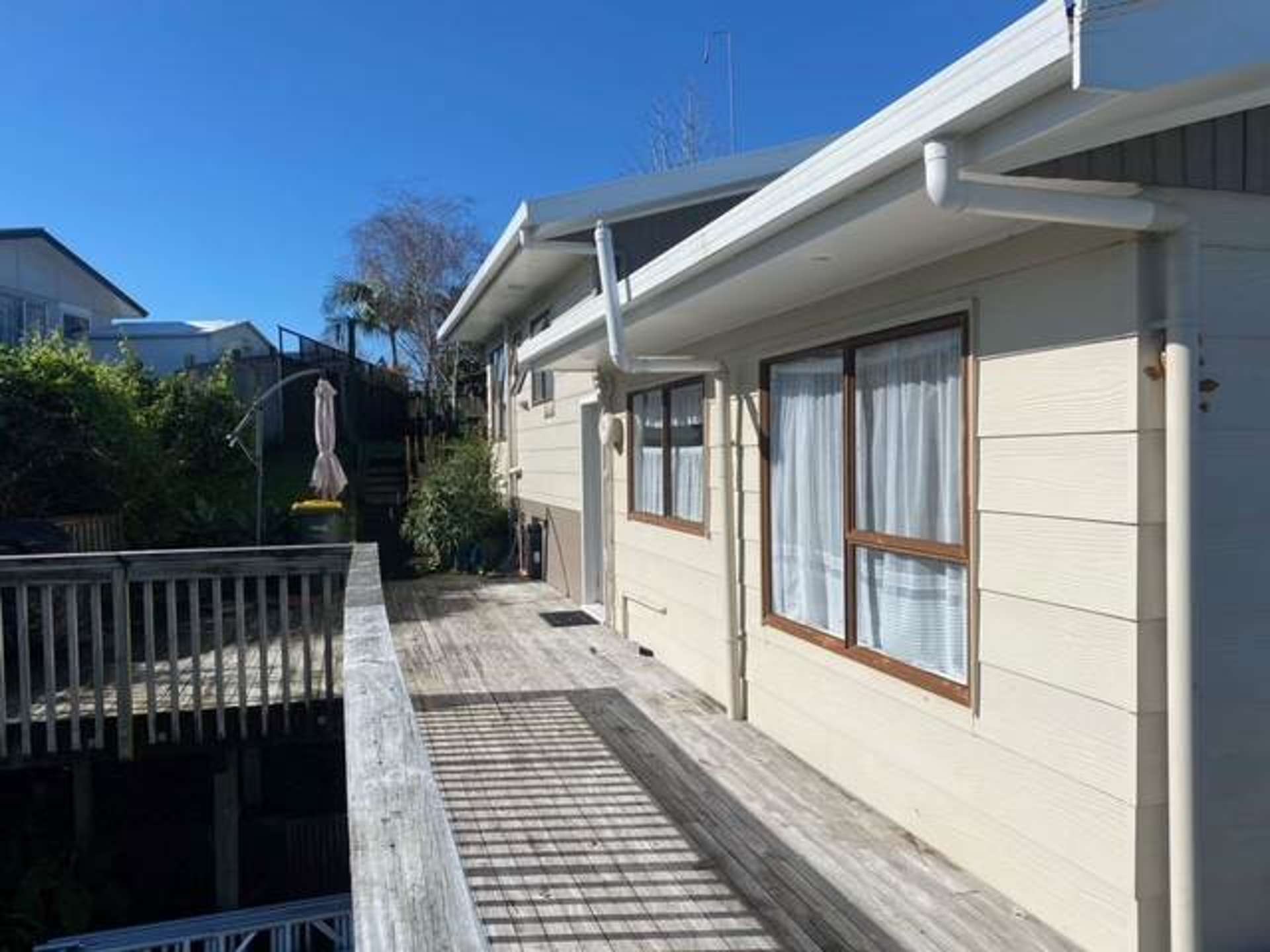 11 Taioma Crescent Te Atatu Peninsula_0