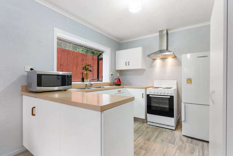 2/220 Russell Road Manurewa_8