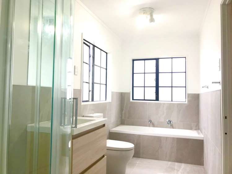 39 Gosford Drive Botany Downs_8