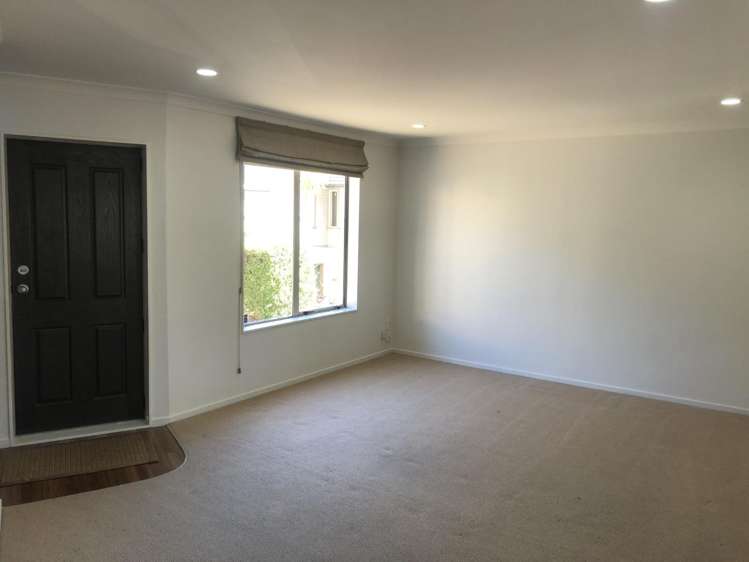 15E Queens Avenue 1067_2