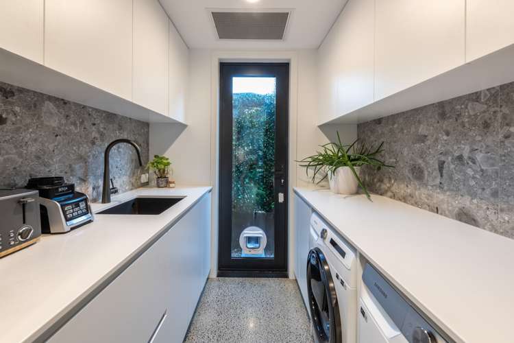 285a Beach Road Campbells Bay_26