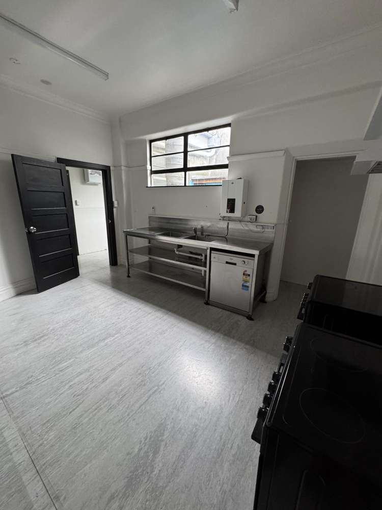 101 Russell Street North Hastings Central_9