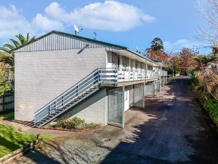 1-10/16 Oakley Avenue Claudelands_12