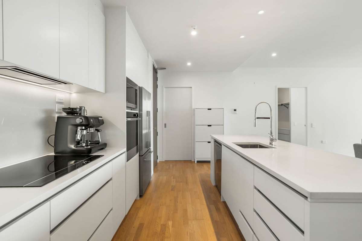 302/8B Lake Pupuke Drive_5