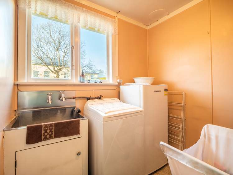 52 Whitehaven Street Lawrence_11