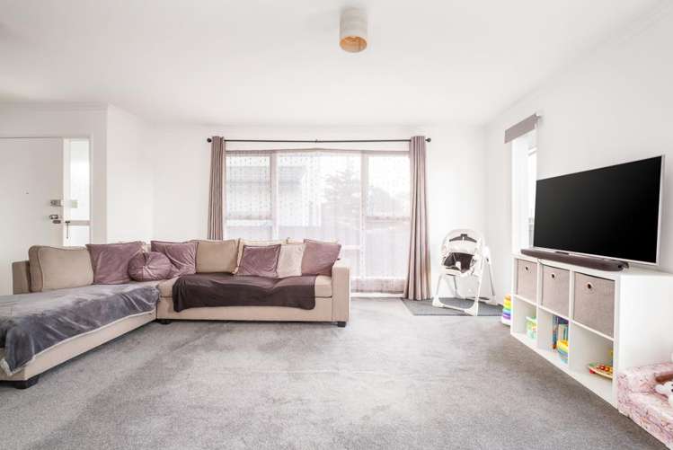 1/53 Bassett Street_5
