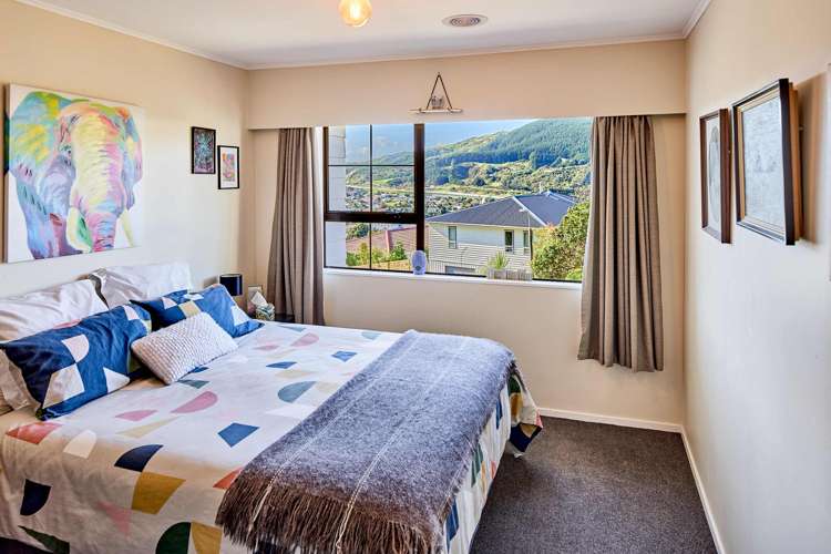 16 Saint Aidans Way Tawa_14