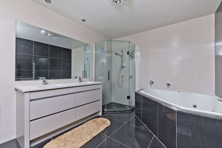 6 Tarahanga Street Northcote_29