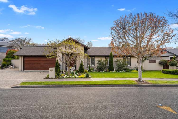 7 Ridings Grove Richmond_24