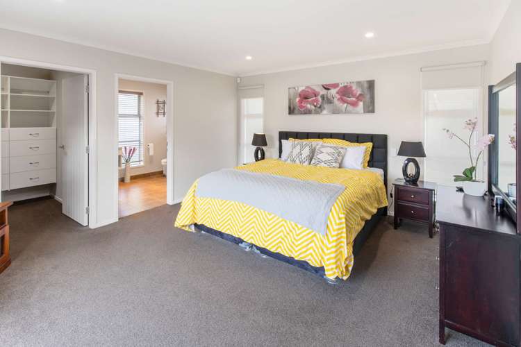 206 Pacific Drive Fitzherbert_11