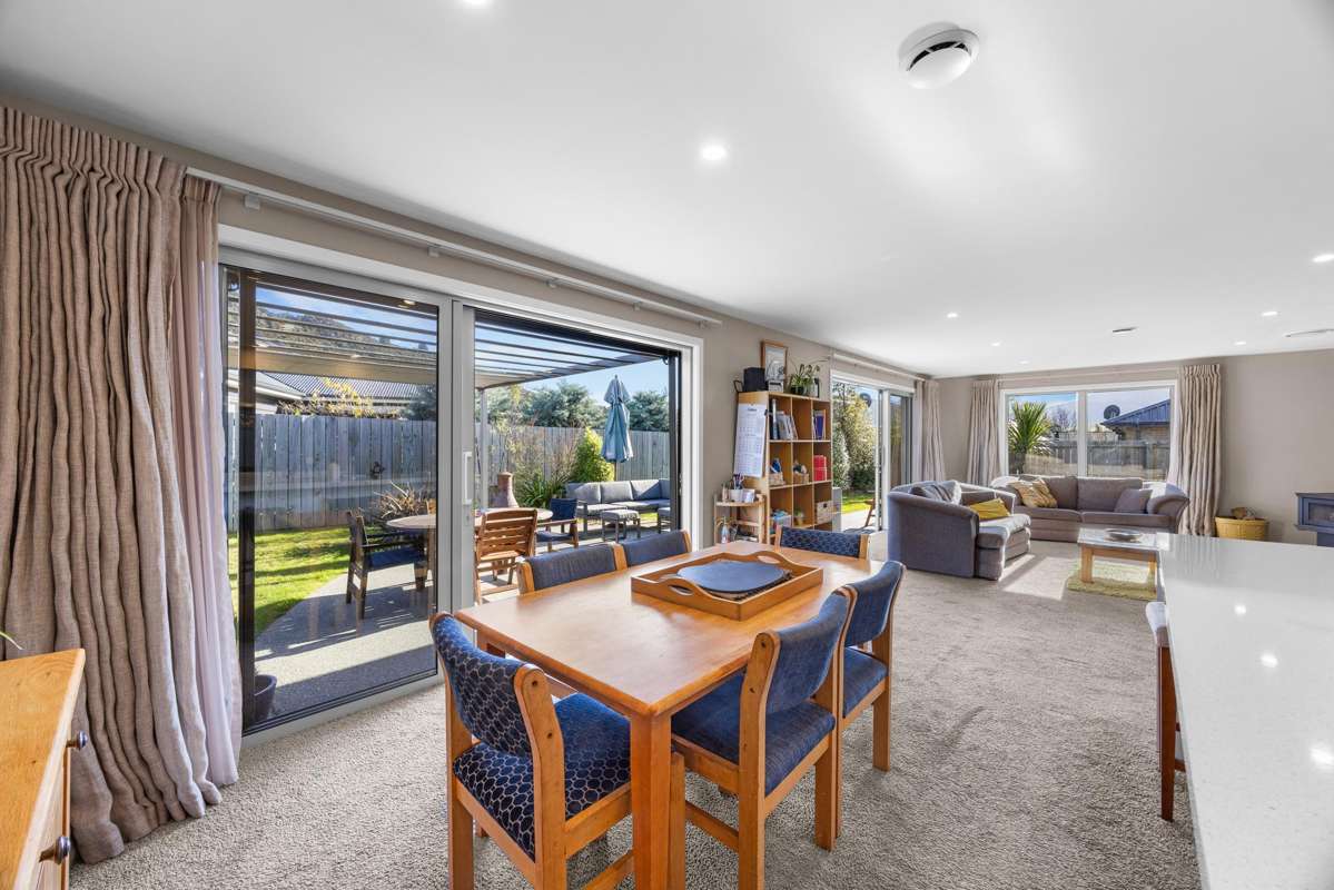 4 Kingfisher Crescent_1