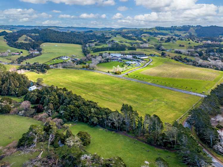 315 Waikoukou Valley Road Waimauku_5