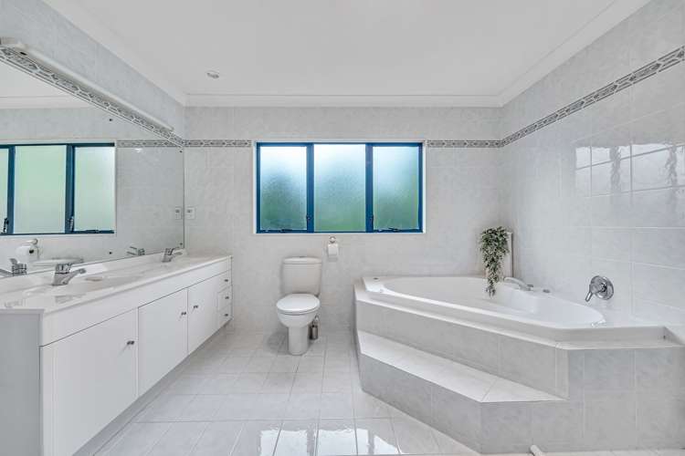 19 Belleaire Court West Harbour_25