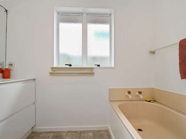 900a River Road Queenwood_8