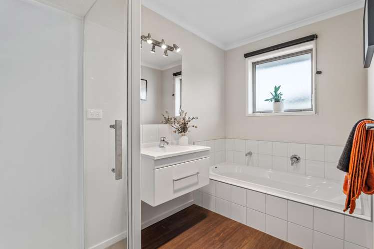603 Birchs Road Lincoln_15