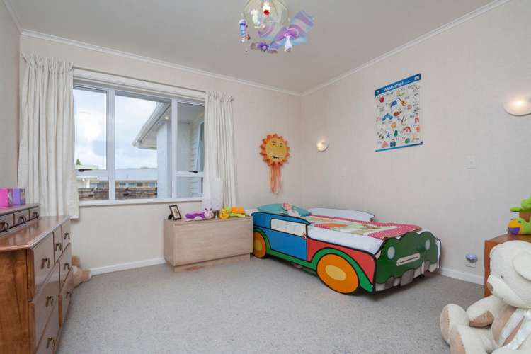 31 Edmund Hillary Avenue Papakura_12