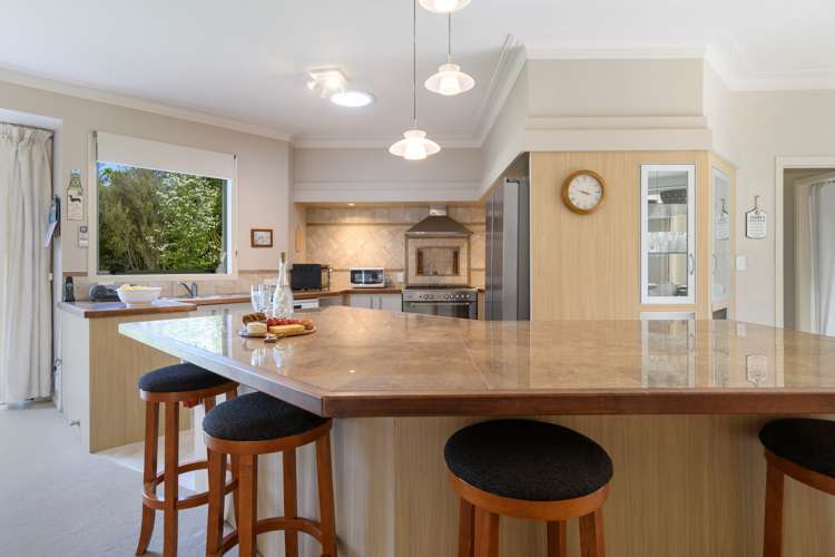 125 Leyland Road Whakamarama_3