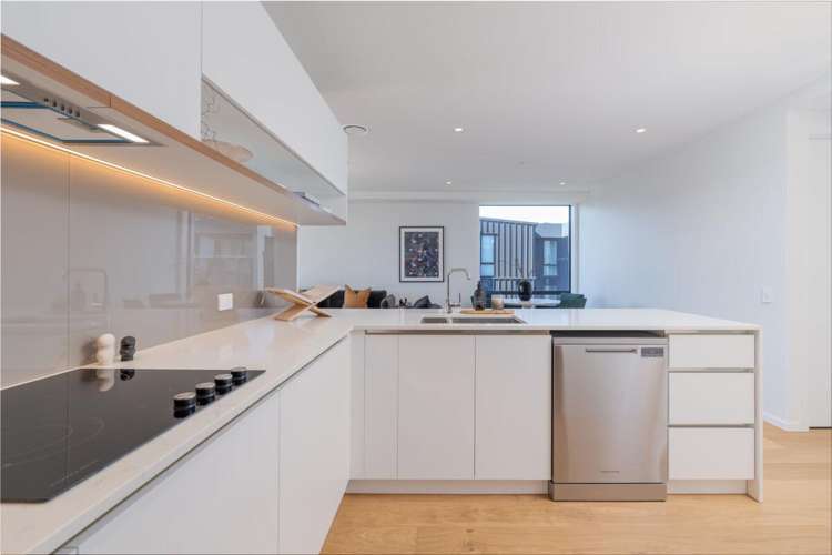 4/11 Spring Street Onehunga_6