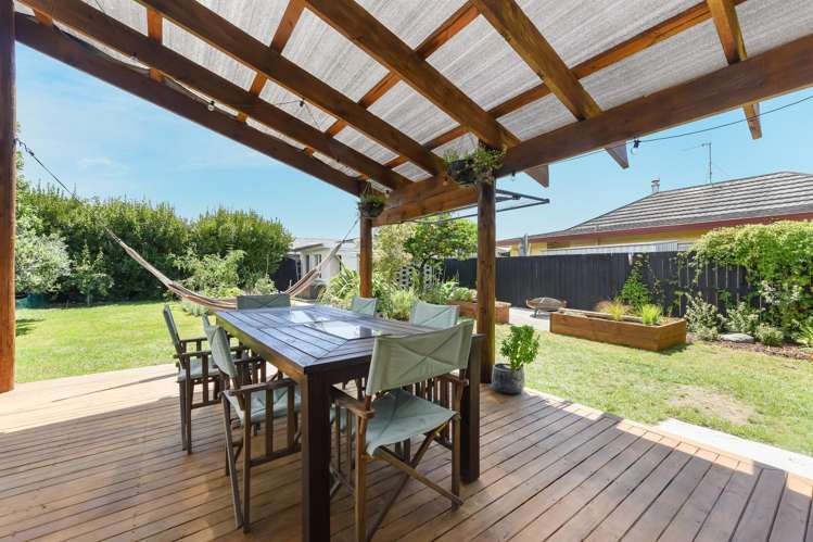 8 Bryant Road Brightwater_12