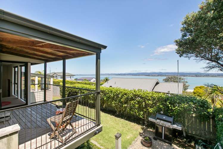 2/32 Sea Vista Avenue Beach Haven_14