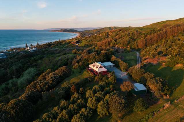 36 Sirrah Street Okitu_1