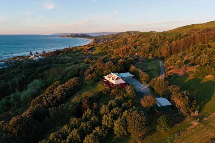 36 Sirrah Street Okitu_1