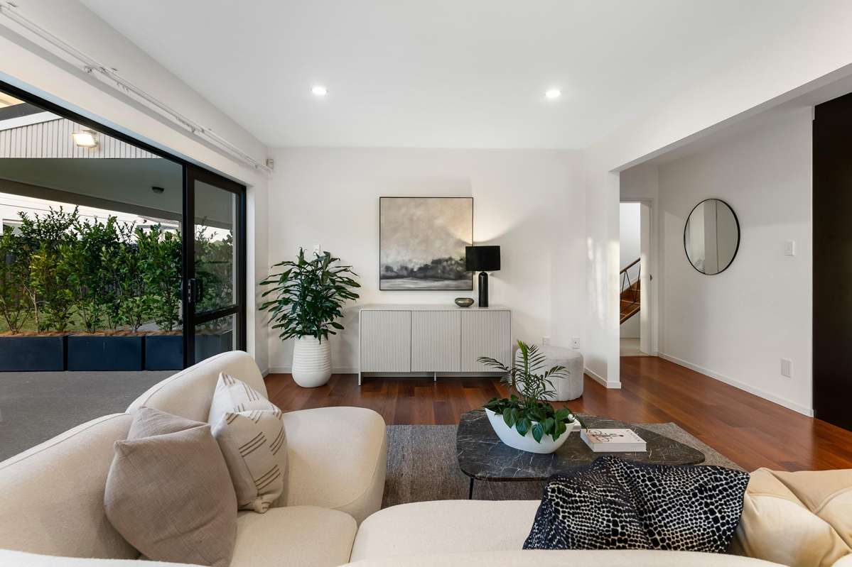 13 Knightsbridge Drive_2