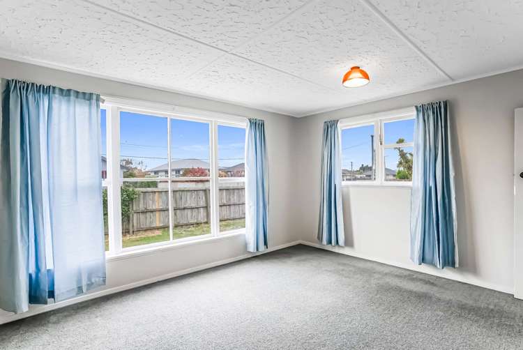 6 Portchester Street Aranui_15