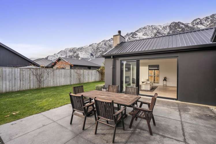 16 Leicester Street Jacks Point_11