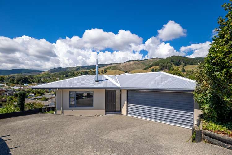 18 Olympus Way Richmond_14