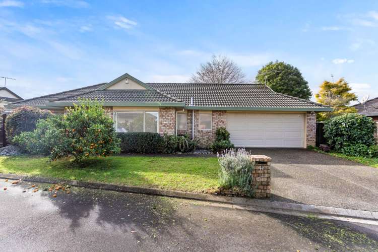 25h Youngs Road Papakura_11