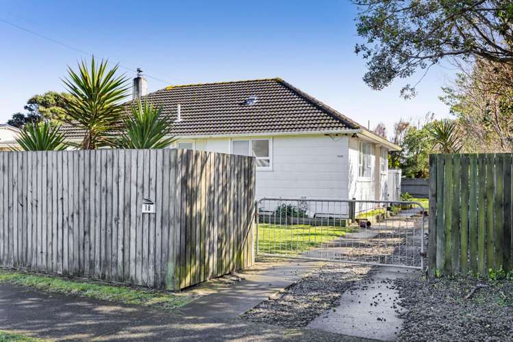 18 Acourt Street Hawera_11
