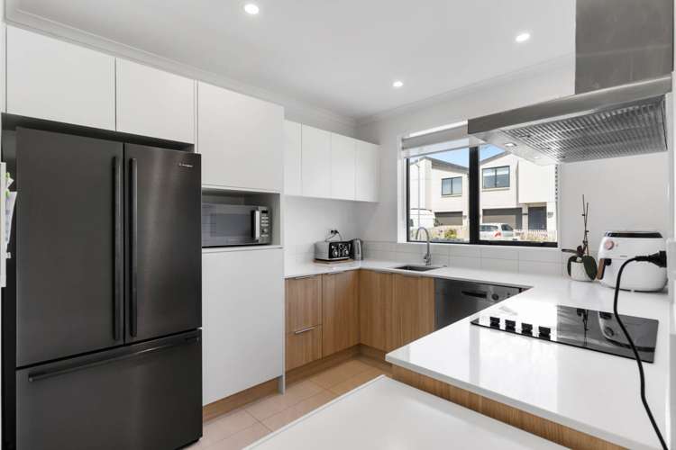 7 Manahi Lane Panmure_10