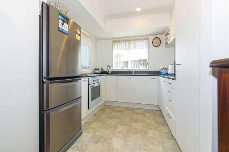 19 Cretian Crescent Henderson_12