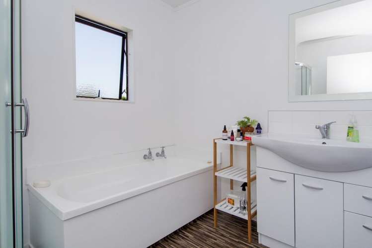 8 Opal Drive Papamoa_12