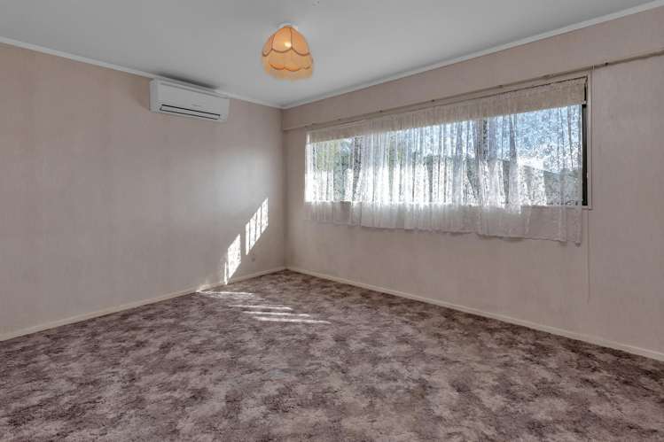 12 Robin Hood Place Onerahi_13