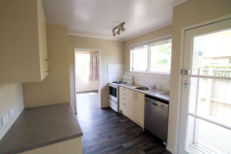 42 Vina Place Massey_10
