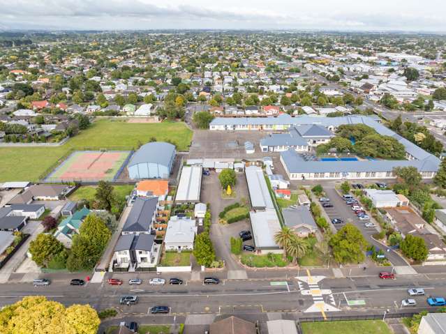 66 Linton Street West End_1